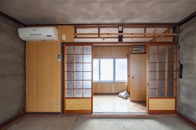 【空き家問題】地方の土地価格が上がらない理由と解決策